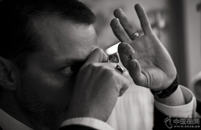 �ݳ�Ʒ����