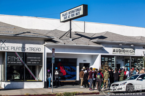 Palace Skateboards��ɼ����