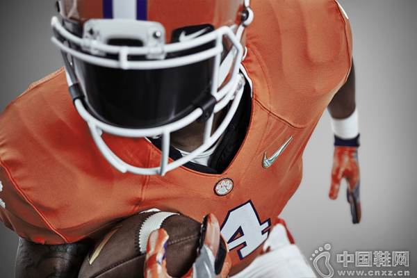 Nike �����У����򼾺���ר��װ����¼