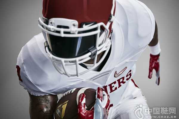 Nike �����У����򼾺���ר��װ����¼