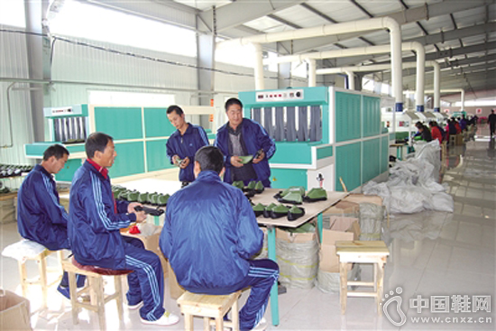 ����˹������˹�˾���ó�׺�����ʵ��ͼ�ͳ�������һ��