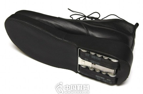 ��ɫ��һ��˾�з�b-shoe��ƽ������Ь