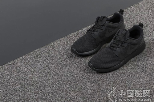 Nike Roshe One Hyperfuse ȫ����ɫϵ��