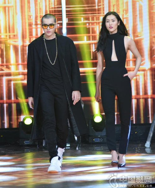 ���ෲ������