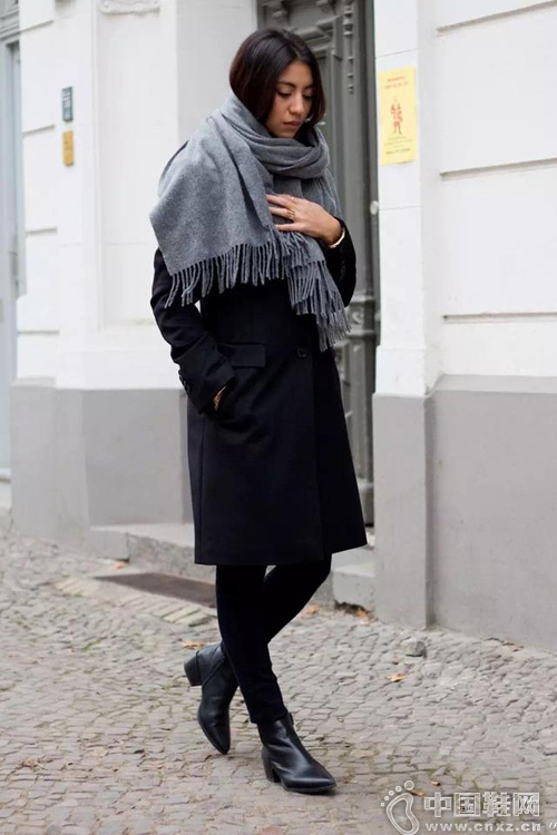 ����һ��Χ�����о����¶��״��ˣ�