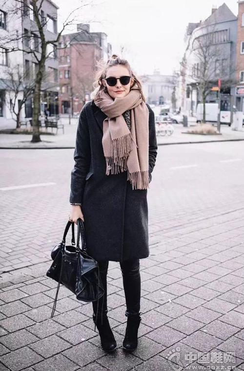 ����һ��Χ�����о����¶��״��ˣ�