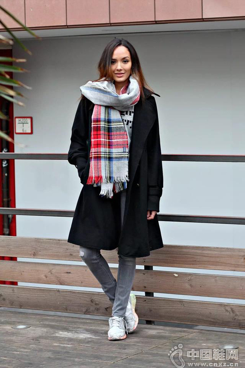 ����һ��Χ�����о����¶��״��ˣ�