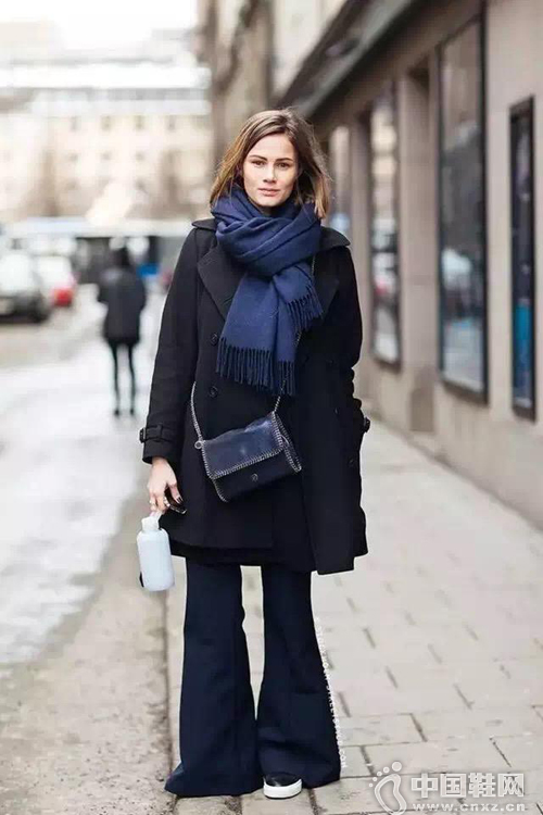 ����һ��Χ�����о����¶��״��ˣ�