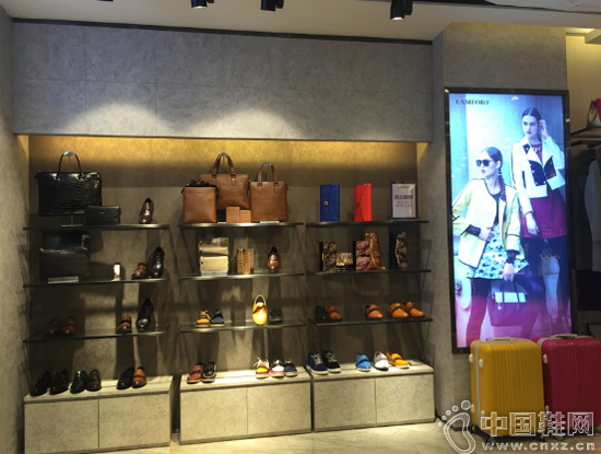 Ʒ�Ƶ���ū�������ԣ�׷Ѱʱ�У���������