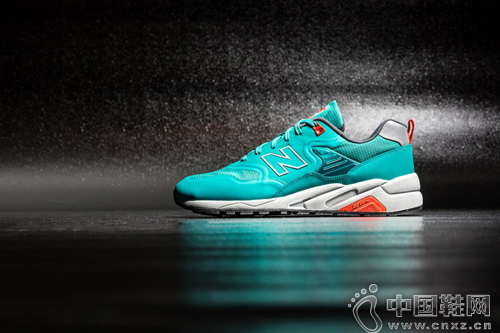 New Balance MRT580 Re-engineered ϵ��Ь��