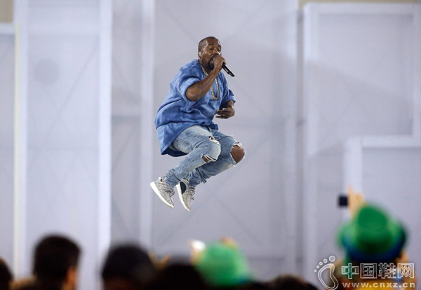 ��Kanye������Facts�����Ϳ��밢�ϼ����ʵ��չ