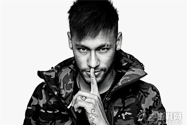 �Ϳ˽���������������ͬ����׿�Air Jordan����Ь