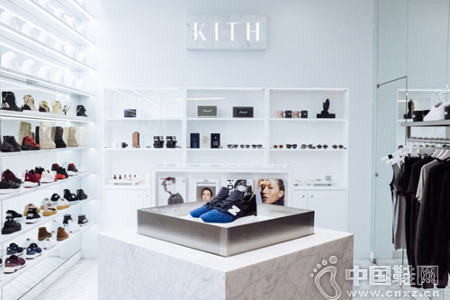 KITH �׼�Ůװר�ŵ�