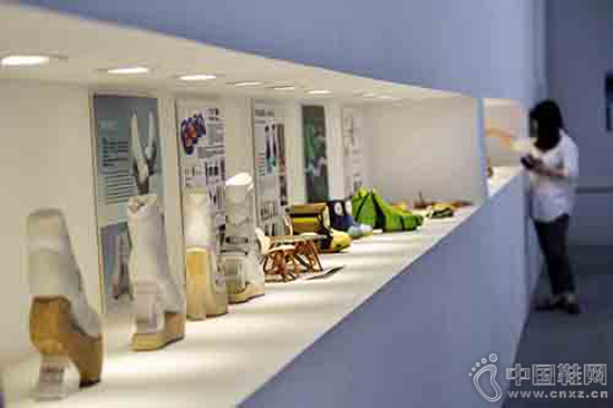 ���������š�����������Ь������