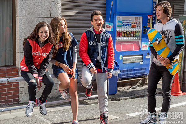 ����������ڡ���װƪ