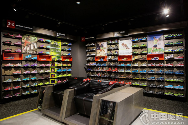 �������˶�����ռ����ʧЬ�ཱུ�۹ɼ۱���