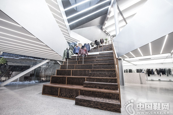 WORKSOUT �׶���