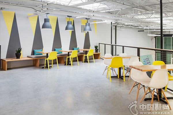 ���ҹݵĸ���������������������ɫ���Իơ���ɫɫ��Ϊ��