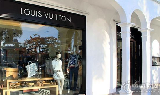 ·�ס�����