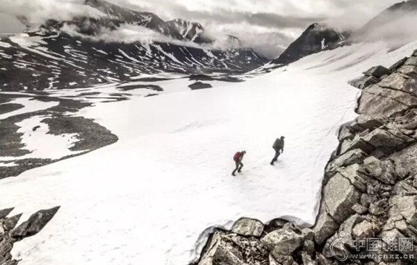 ����ʱ���Ž�Я�����Ĵ�Ʒ��