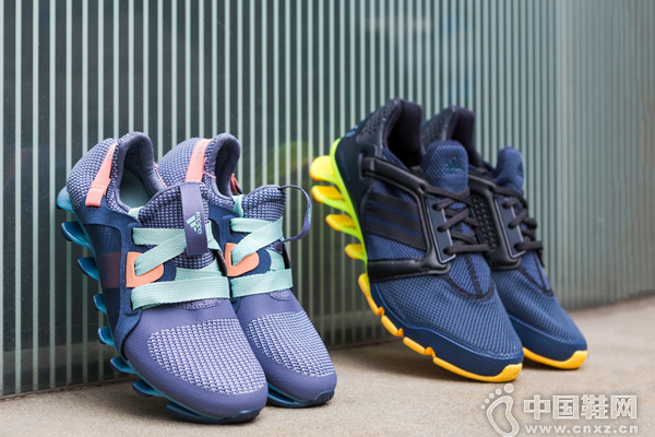 Adidas 2016����Running Springbladeϵ�еǳ�