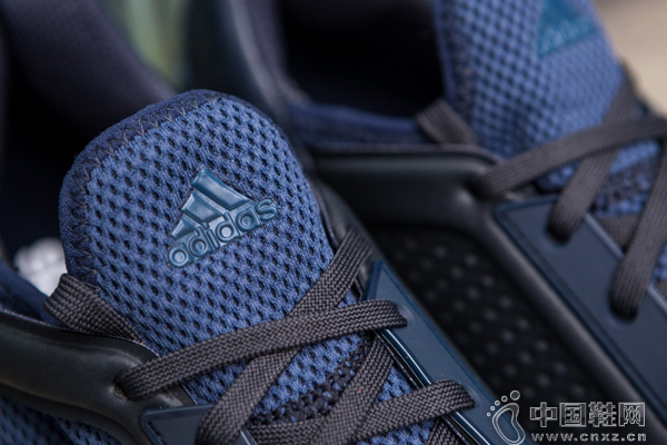 Adidas 2016����Running Springbladeϵ�еǳ�