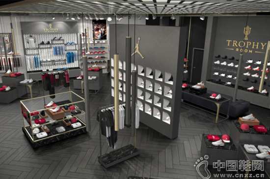 TROPHY ROOM ��Ь��