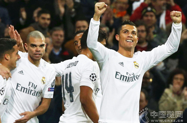 C�޴��䴴N��¼J������ ����2-0������8ǿ