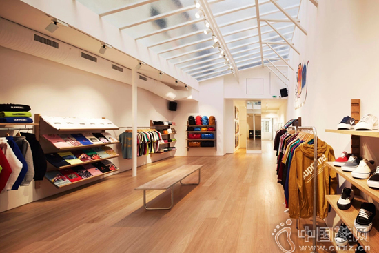 Supreme �����ŵ�