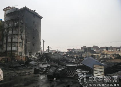 ʯʨһЬ�ĳ�ͻ����� ���Ь��ȼ���