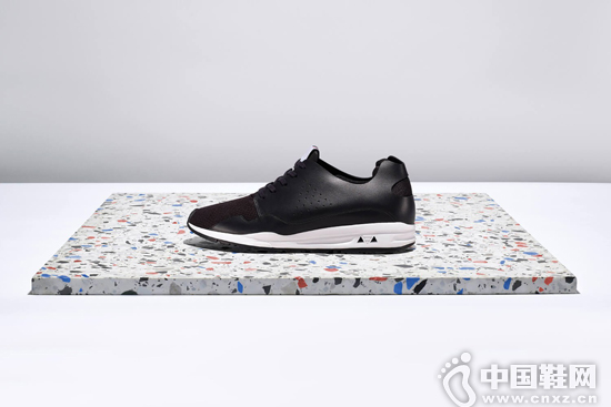 Le Coq Sportif �ͳ���Made in France��ϵ��