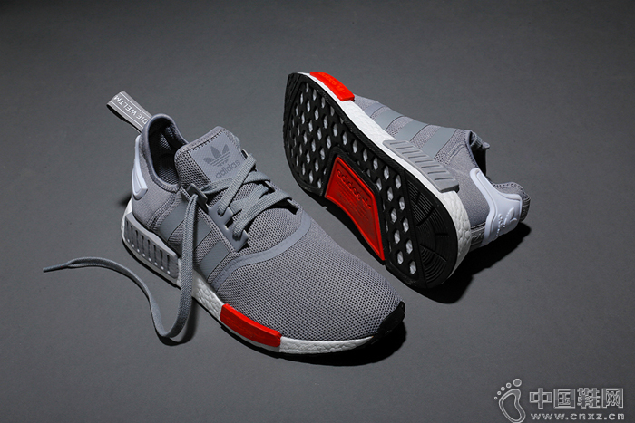 Adidas Originals NMD_R1 �ۼۣ�1,099 CNY