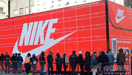 �Ϳ��ڽǰ�����߹� �������Ԥ�ڹɼ۴��