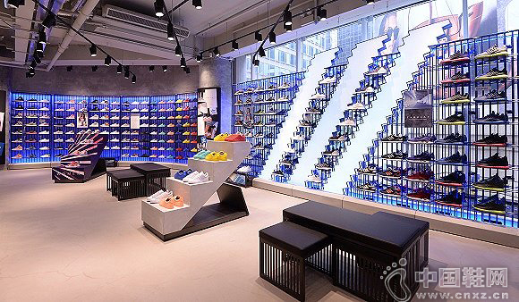 ���ϴ�˹��Coach�ŵ���������׸�Ʒ������