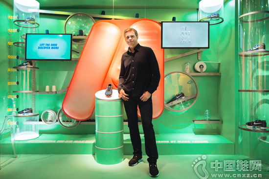 �Ϳ�CEO Mark Parker