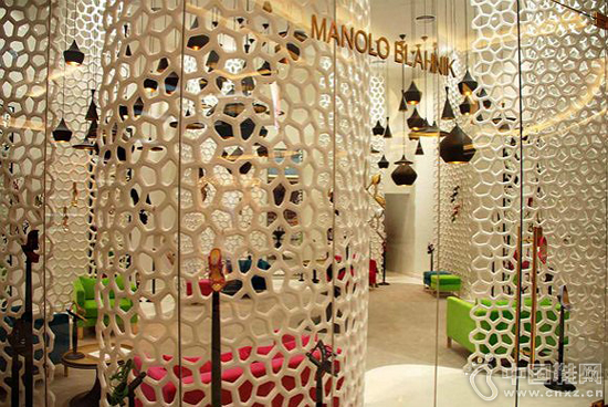 ���������С������ĸ߸�Ь