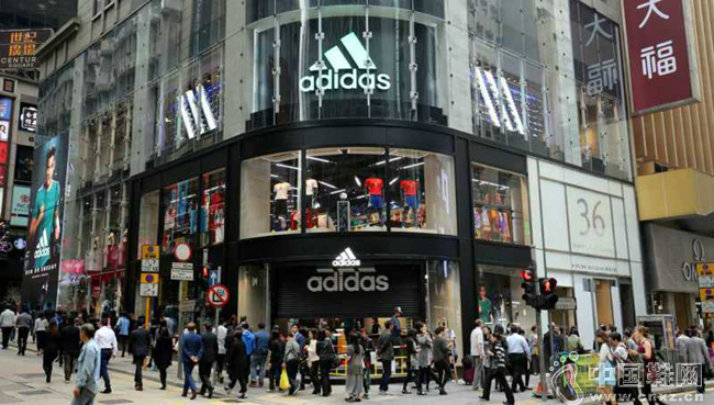 �����ڸۿ���Ʒ������