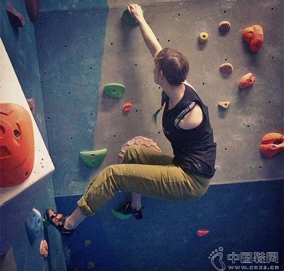 Ӣ������Ů����Ϊ���ҹھ� ������˴�����