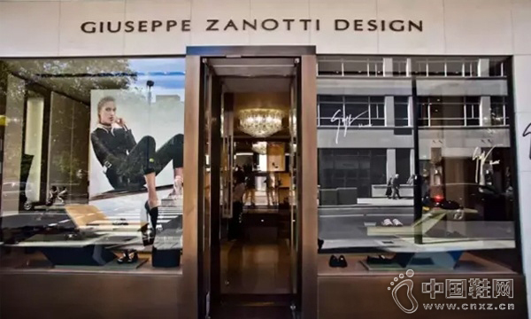 Ь��Ʒ��Giuseppe Zanotti���������ڸ۳������ʹ�˾