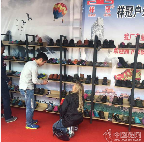 ��չ��Ա�Ĺۿ�����ѯ