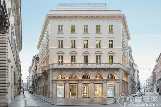 FENDI �����콢��