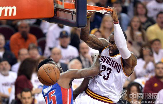 ����ͷ65��ղ��27+6 3�ִ���¼��ʿ�����2-0