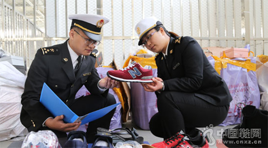 �������գ�ʯ��ׯ���ع�����Ա�ڶ�ĳ��˾���ڻ�������У�����186��������Ʒ���漰22��֪��Ʒ�ƣ���ȷ��ȫ������Ȩ��Ʒ������ʯ��ׯ����2016�����������Ȩ�������永��Ʒ����ࡢ��ȨƷ�ƹ㣬��ʯ��ׯ�������������Ȩ�����о��ס�