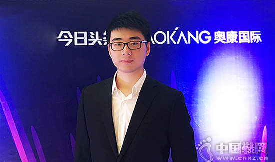 �¿������ܾ�������