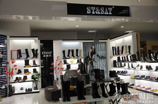 ������ŮЬҵ������ ȥ�꾻��������ĳ�