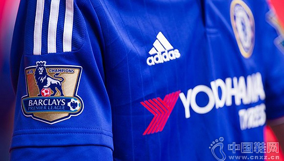 �ж����밢�ϴ�˹���������С��