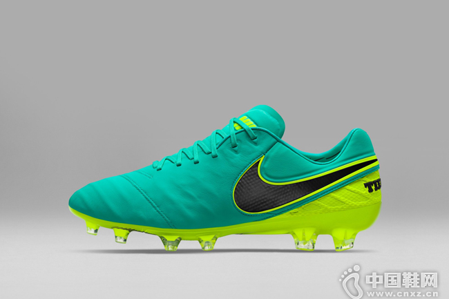 Nike Football ������Spark Brilliance������Ьϵ��