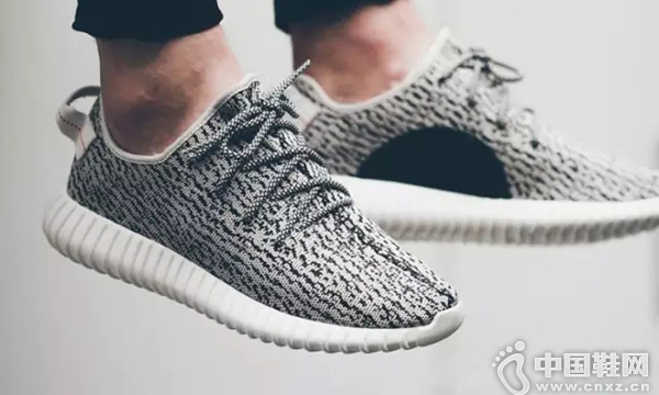 ���ϴ�˹����Ҫ�������г�ϮYeezy Boosts��Ʒ��