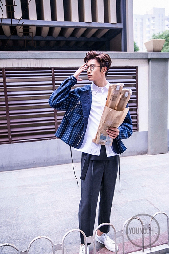 ��ʽ���з������Ĵ�Ƭ