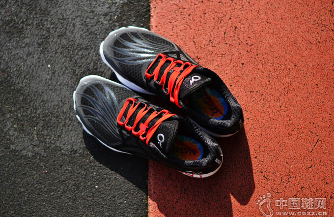 Nataper OK42��רΪ�����˴���Ĺ�����Ь